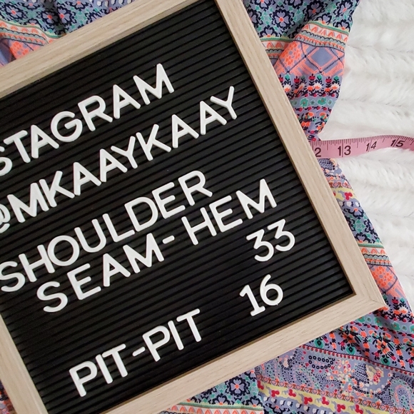 LUSH Floral abstract sundress multicolored Small criss-cross back - Picture 5 of 8